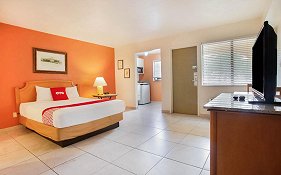 Casa Loma Motel