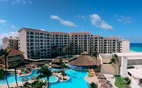 Emporio Family Suites Cancun