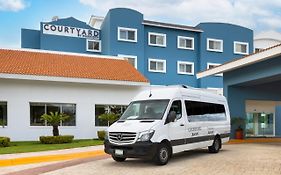 Courtyard Cancun Airport