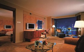 Kowloon Shangri-La, Hong Kong photos Exterior