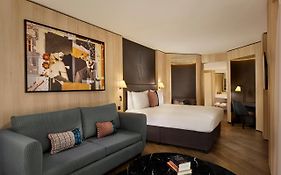 Doubletree by Hilton Westminster London