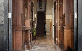 Cleveland Hotel London