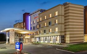 Fairfield Inn & Suites Springfield Northampton/amherst