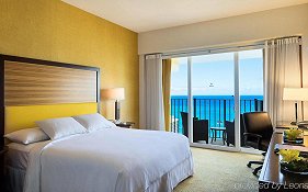 Hilton Waikiki Beach Hotel photos Room