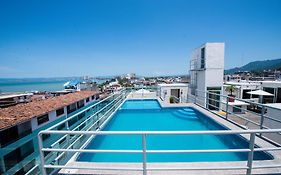 Hotel Portonovo Plaza