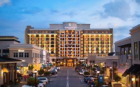 The Renaissance North Hills