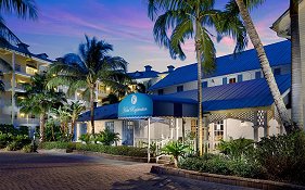 Olde Marco Island Inn & Suites