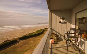 Nye Beach Condos at Pacific Crest