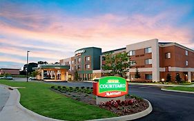 Courtyard by Marriott Troy Alabama