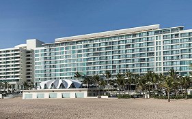 Renaissance la Concha San Juan