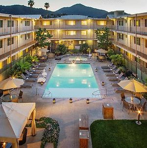 Marin Suites Hotel photos Exterior