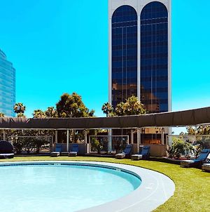 Hilton Long Beach & Executive Meeting Center photos Exterior