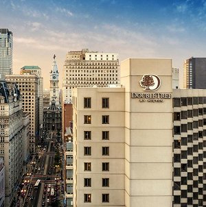 Doubletree By Hilton Philadelphia Center City photos Exterior