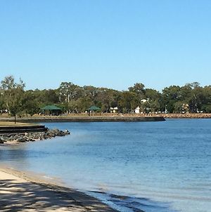 Bribie Waterways Motel photos Exterior