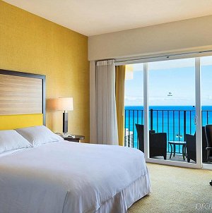 Hilton Waikiki Beach photos Room