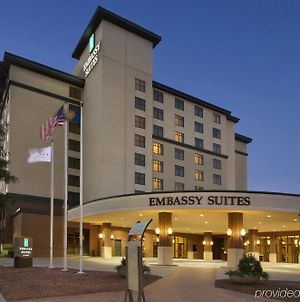 Embassy Suites Lincoln photos Exterior