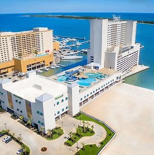Margaritaville Resort Biloxi photos Exterior